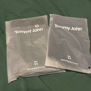 Tommy John size M